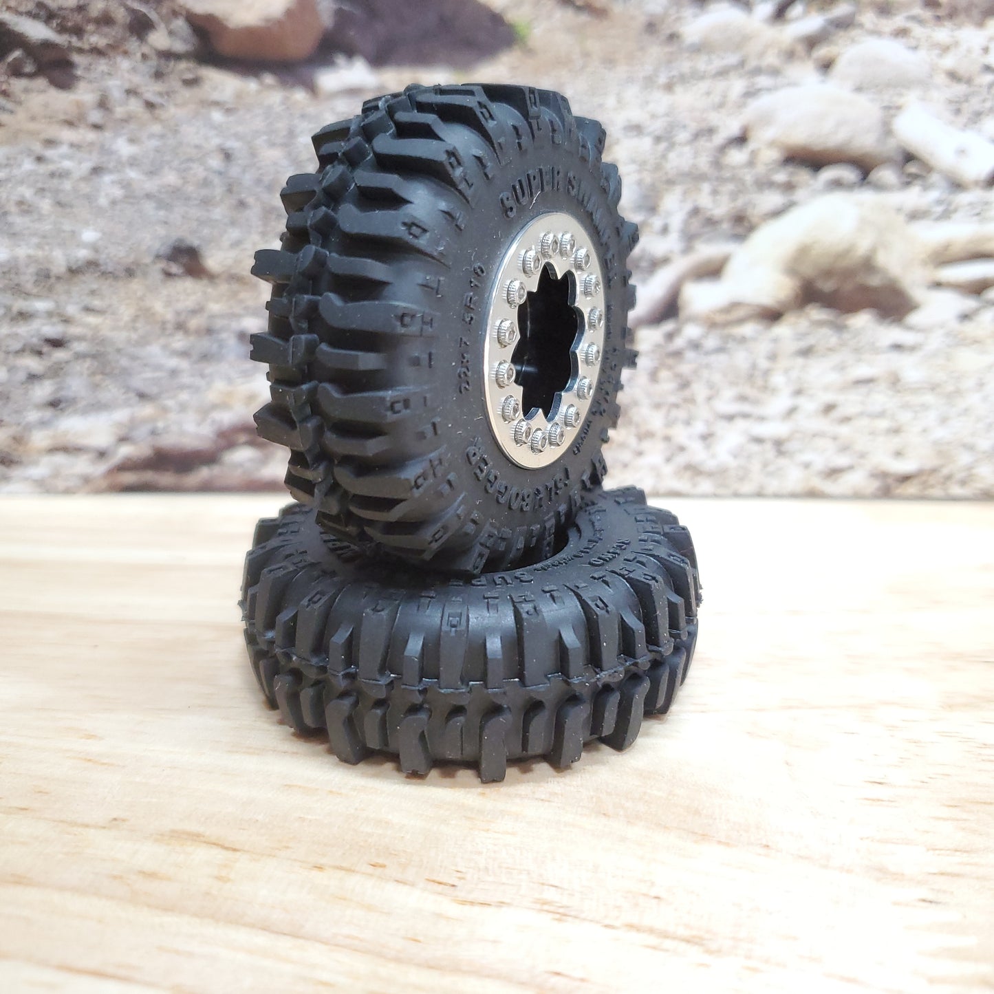 Rc4wd Bigger Bogger 1.0" tires