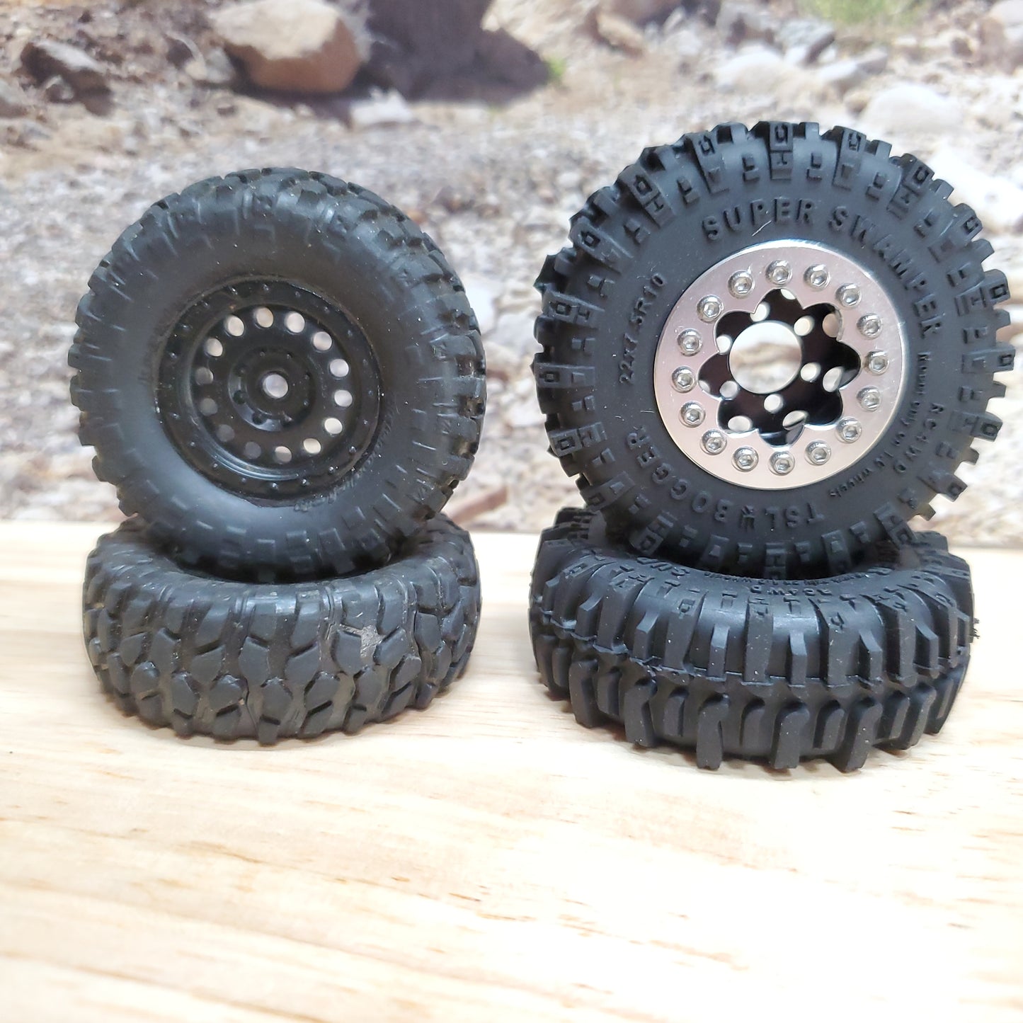 Rc4wd Bigger Bogger 1.0" tires