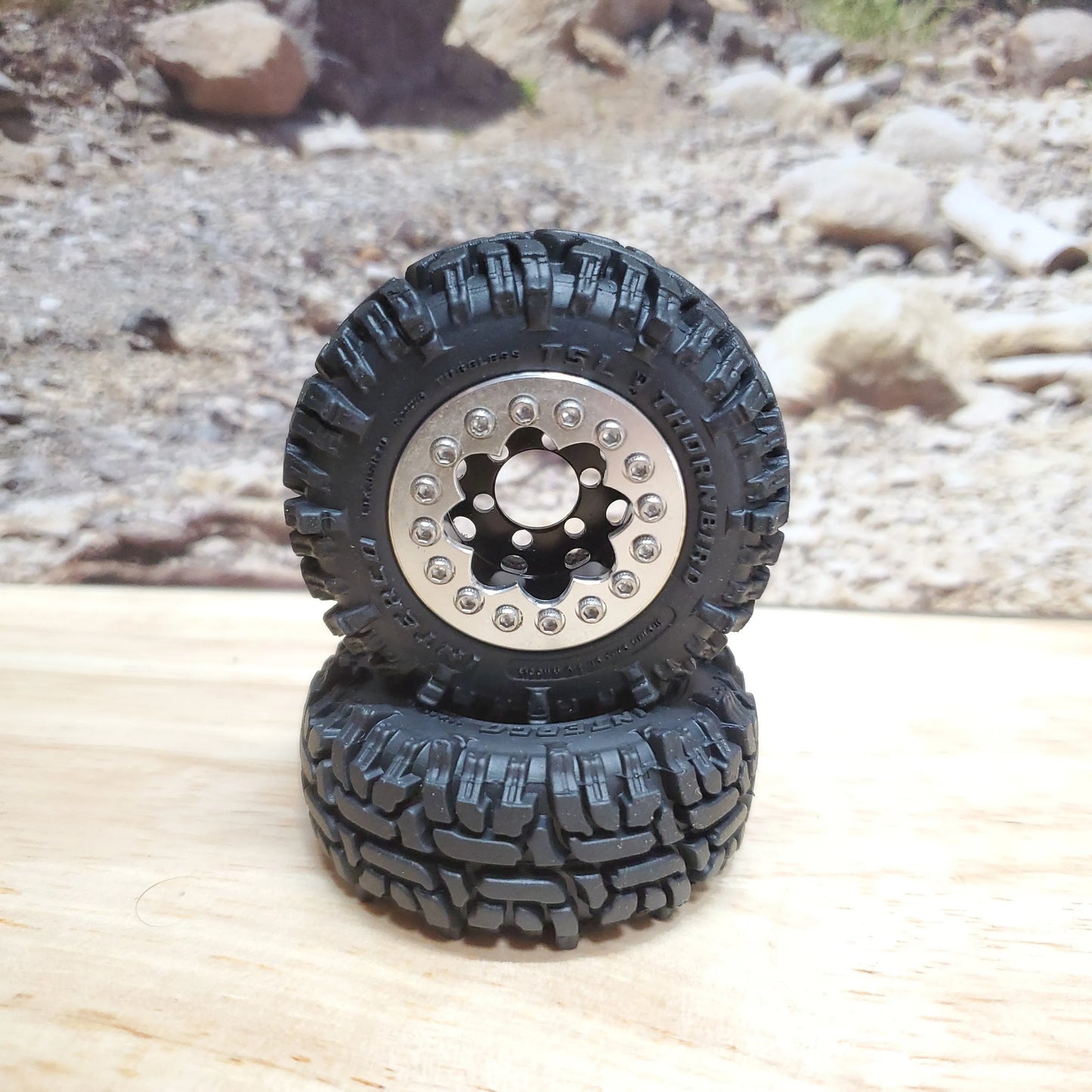 Rc4wd Thornbird Swamper 1.0" tires