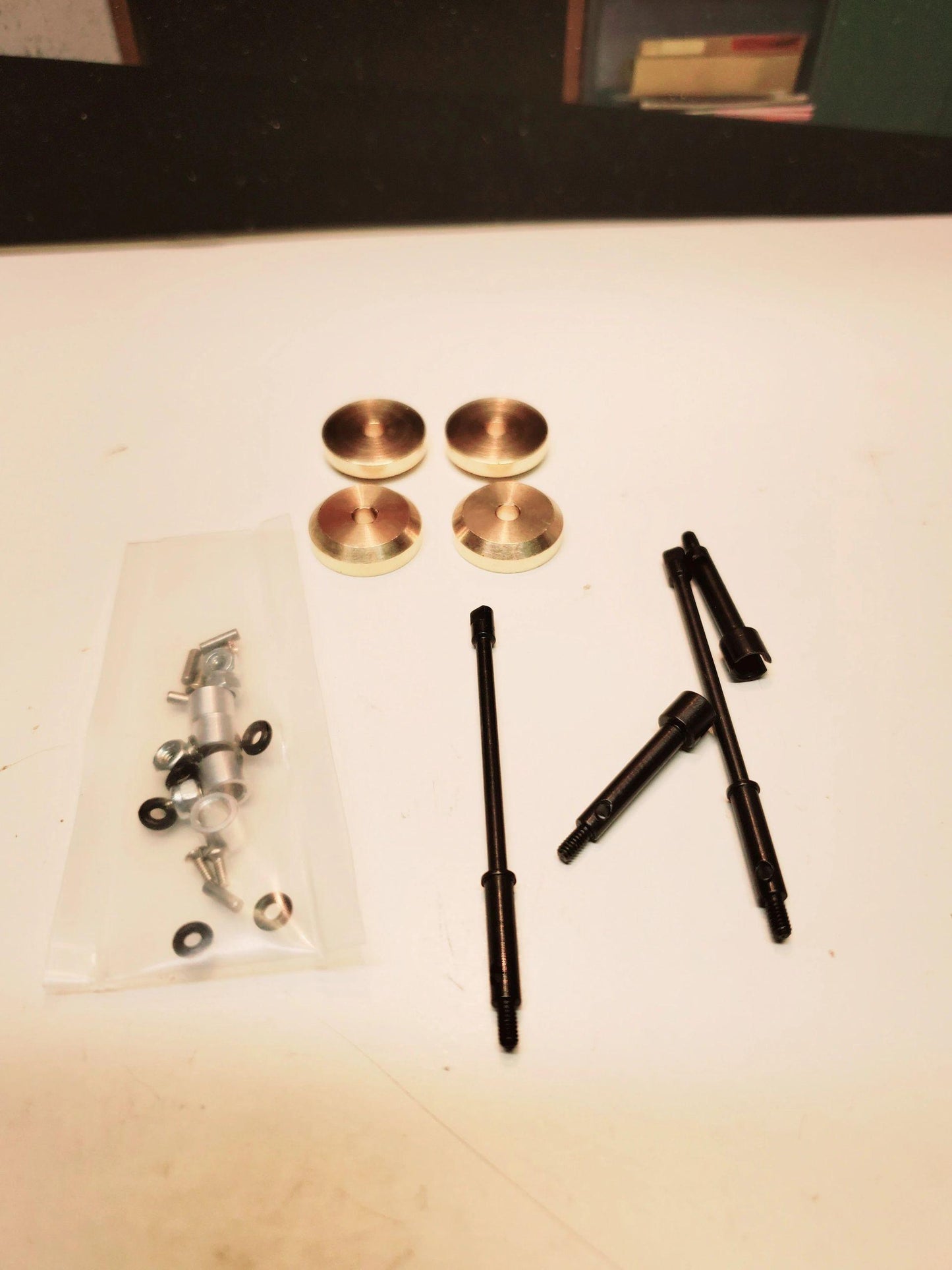 4mm Extended axles with brass patty's - Mofo Rc